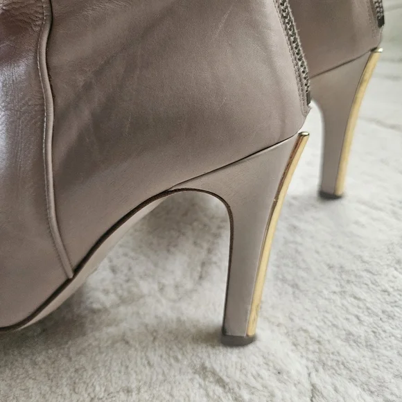SOLD MIU MIU Heel Ankle Boots size 8 US / 39EUR Beige  Nude - Picture 4 of 16